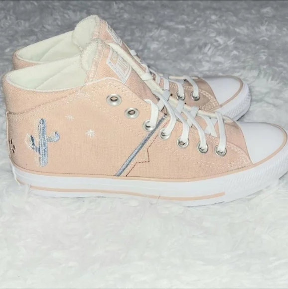 Converse "Chuck Taylor All Star Madison Embroidery Mid Dusty Cinder" Women's 8! - Picture 3 of 6